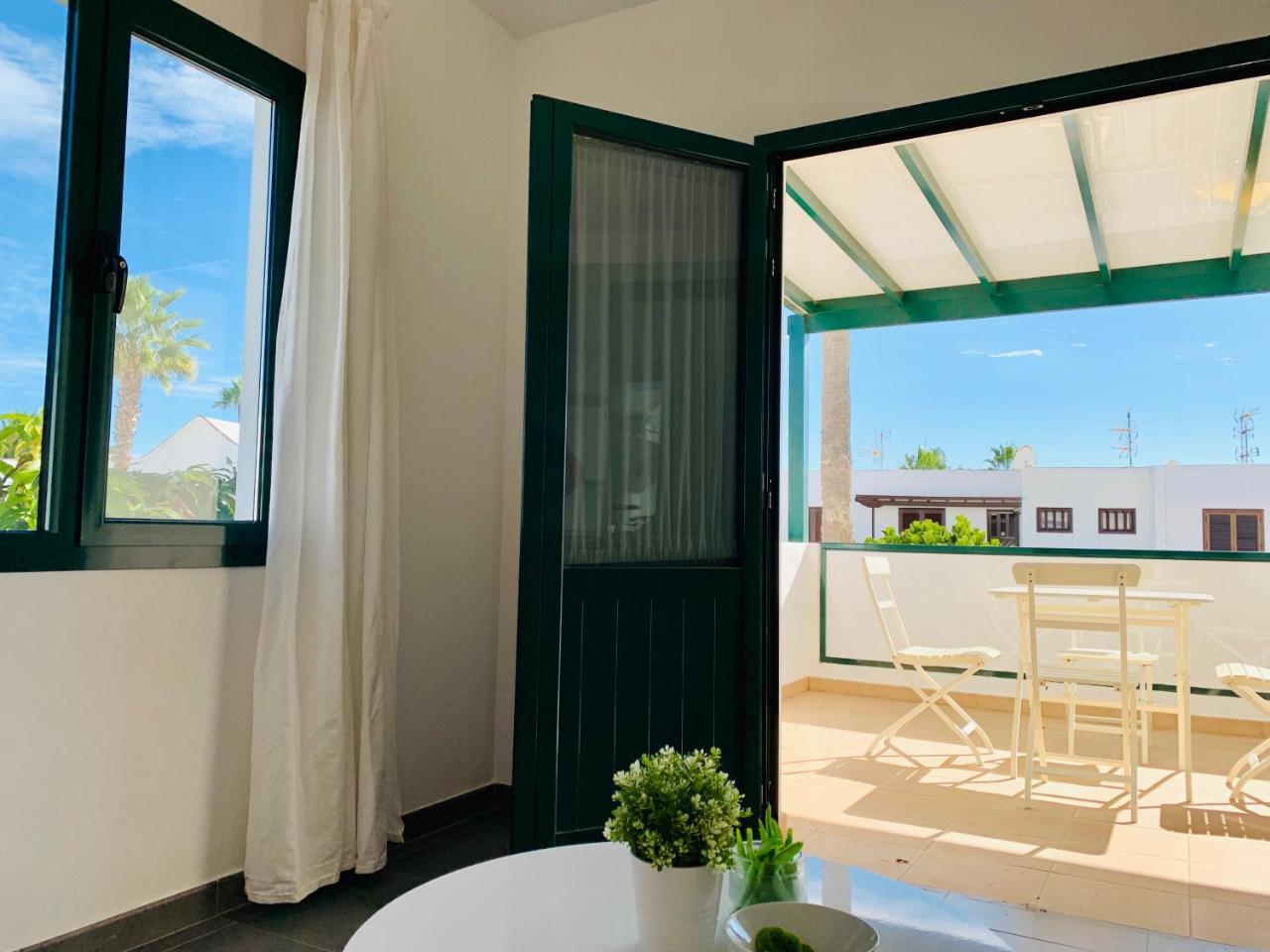 Apartamentos Zalabar Tías Exterior foto